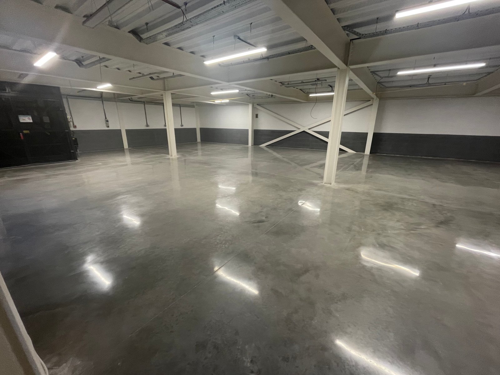 Commercial polished concrete floor — industrial unit