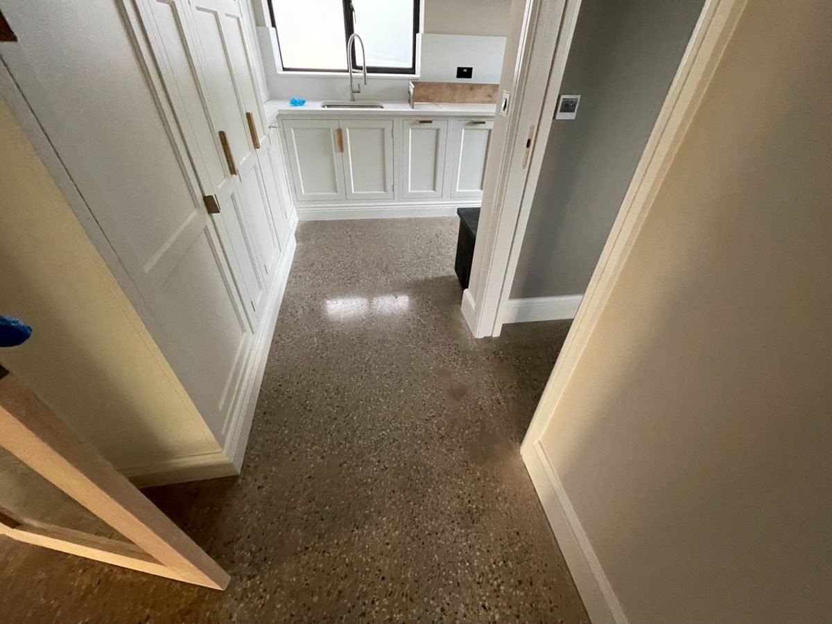 Full aggregate polished concrete kitchen floor - 1500g finish