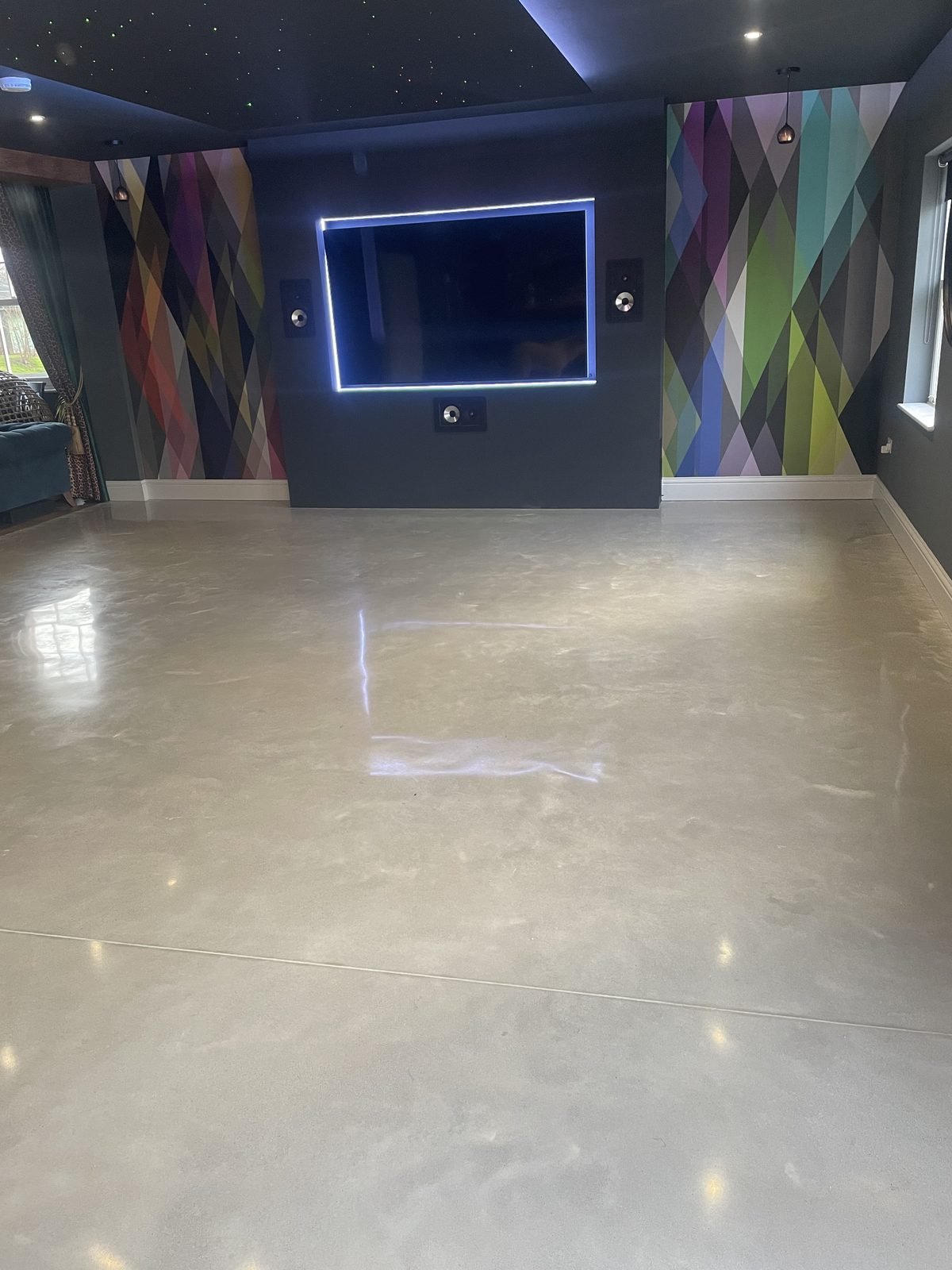 Polished concrete living room floor - open plan residential home